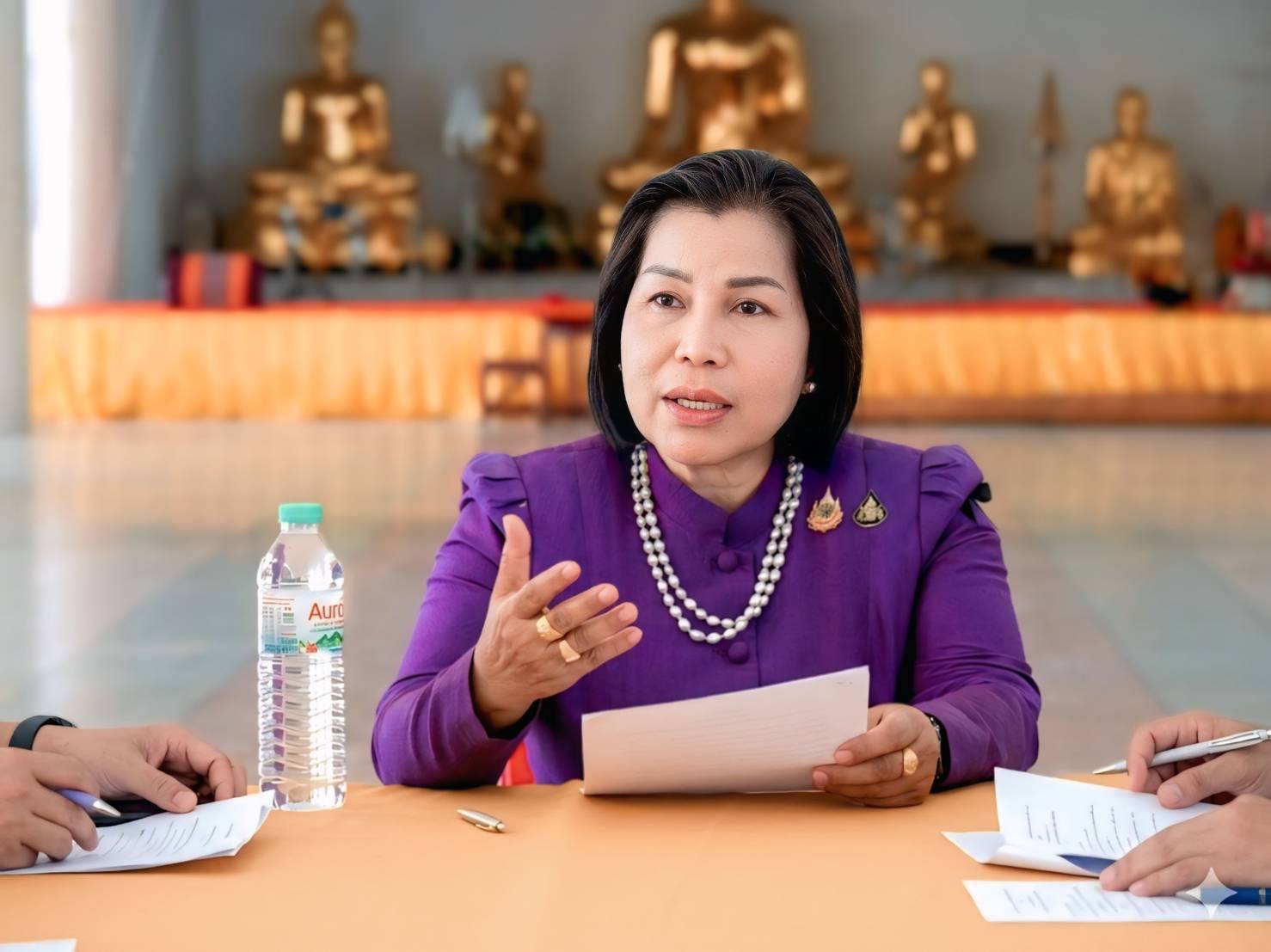  นางนวลจันทร์ ศรีมงคล ผู้ตรวจราชการกรม ปฏิบัติหน้าที่ผู้อำนวยการศูนย์ศึกษาและพัฒนาชุมชนอุบลราชธานี ประชุมเตรียมความพร้อม ขับเคลื่อนกิจกรรม “ศพช.อุบลราชธานี สัญจร + คลินิกแก้จนคนอุบลราชธานี”