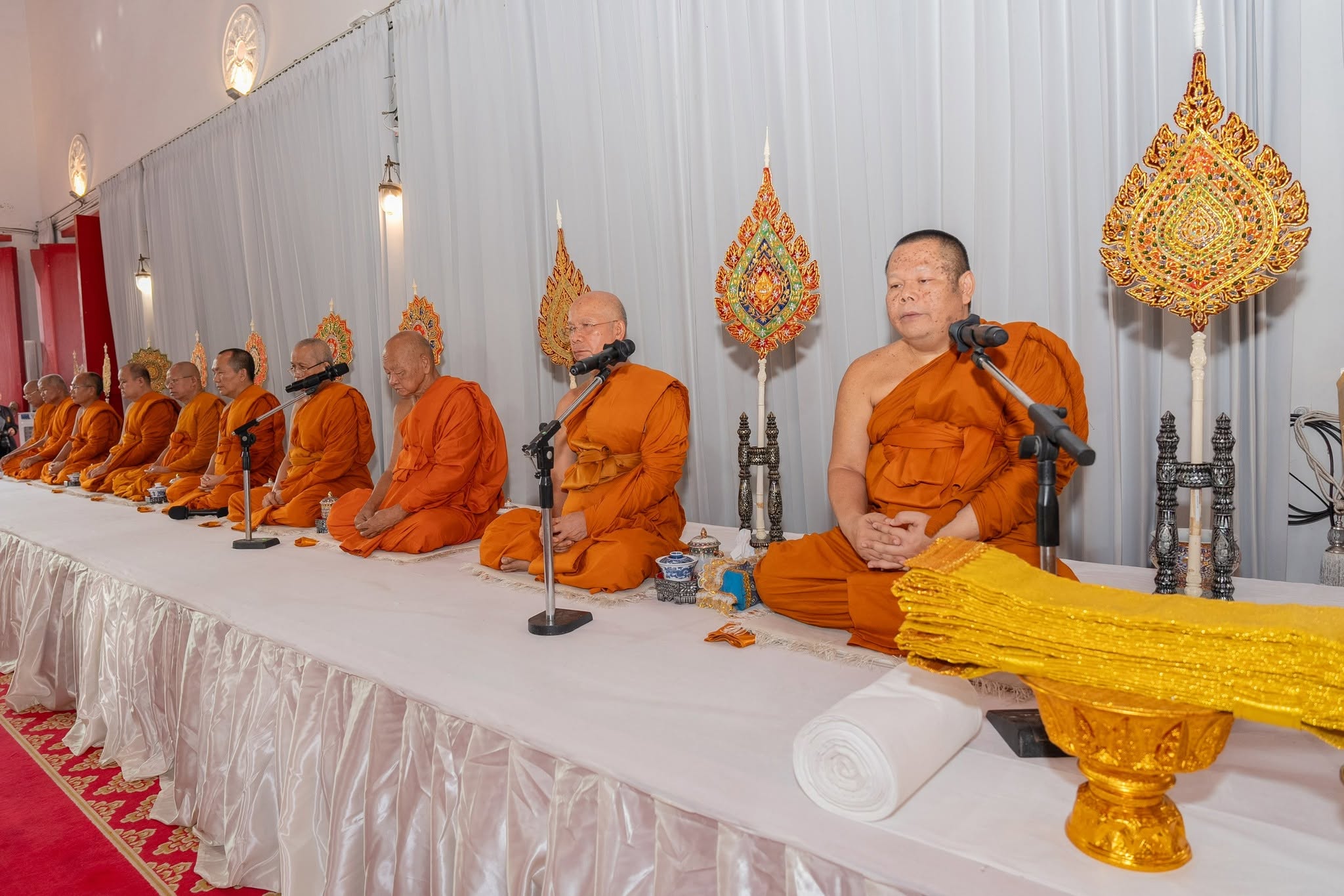 ศูนย์ศึกษาและพัฒนาชุมชนอุบลราชธานี ร่วมพิธีบำเพ็ญกุศลสตมวาร (100 วัน) สมเด็จพระเจ้าลูกเธอเจ้าฟ้าพัชกิติยาภา นเรนทิราเทพยวดี กรมหลวงราชสาริณีสิริพัชร มหาวัชรราชธิดา